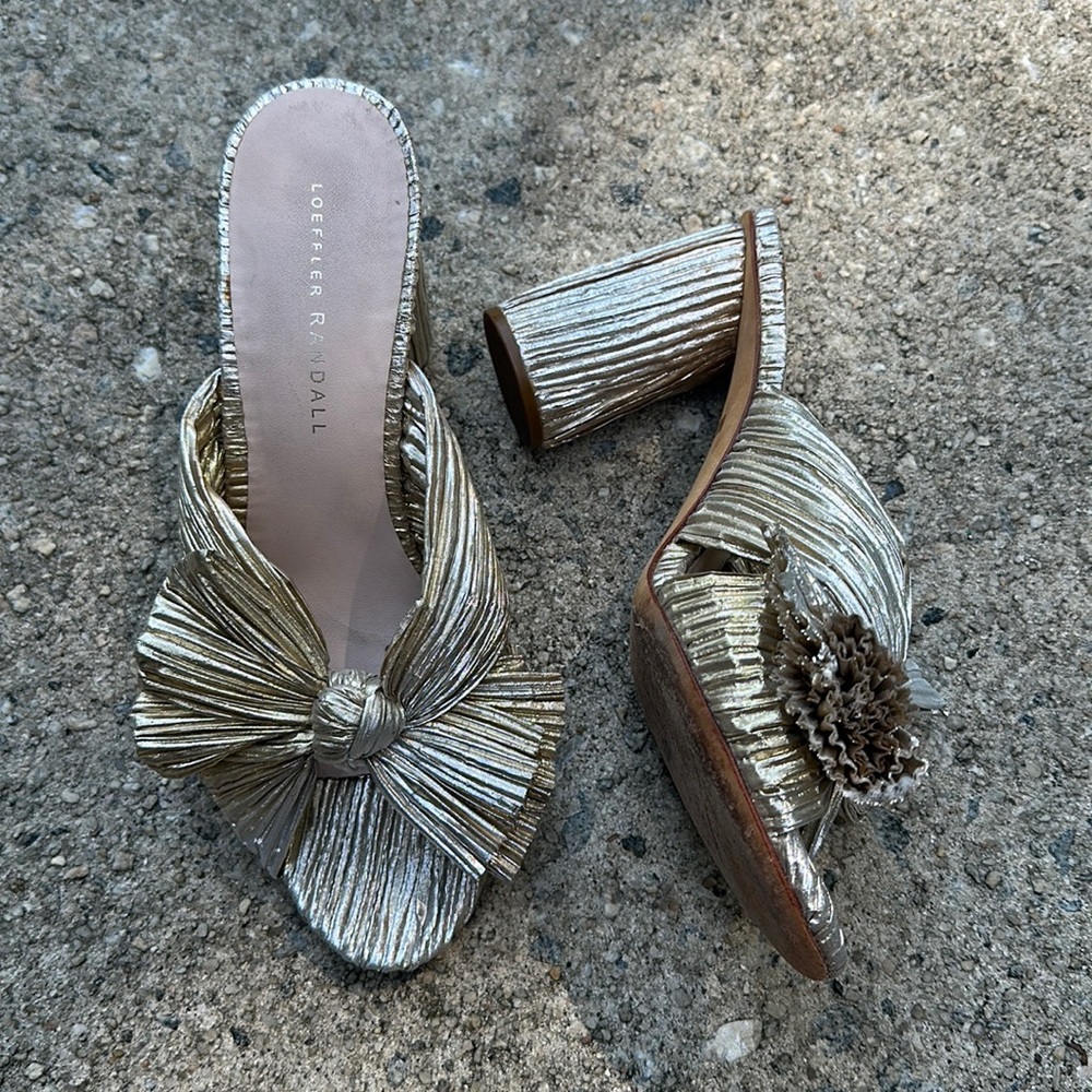 Metallic Loeffler Randall Penny Bow Heels